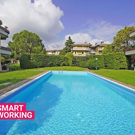 דירות סירמיונה Borgo Del Grillo P2-9 By Wonderful Italy מראה חיצוני תמונה