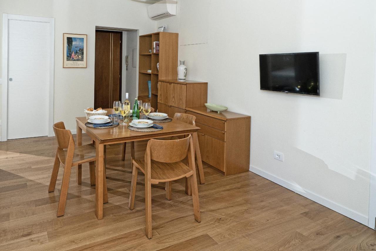 דירות סירמיונה Borgo Del Grillo P2-9 By Wonderful Italy מראה חיצוני תמונה