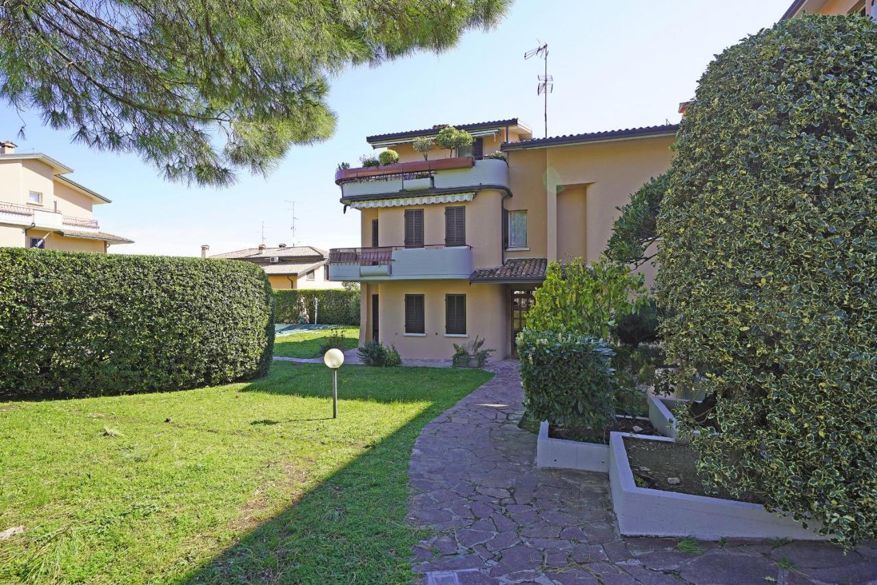 דירות סירמיונה Borgo Del Grillo P2-9 By Wonderful Italy מראה חיצוני תמונה