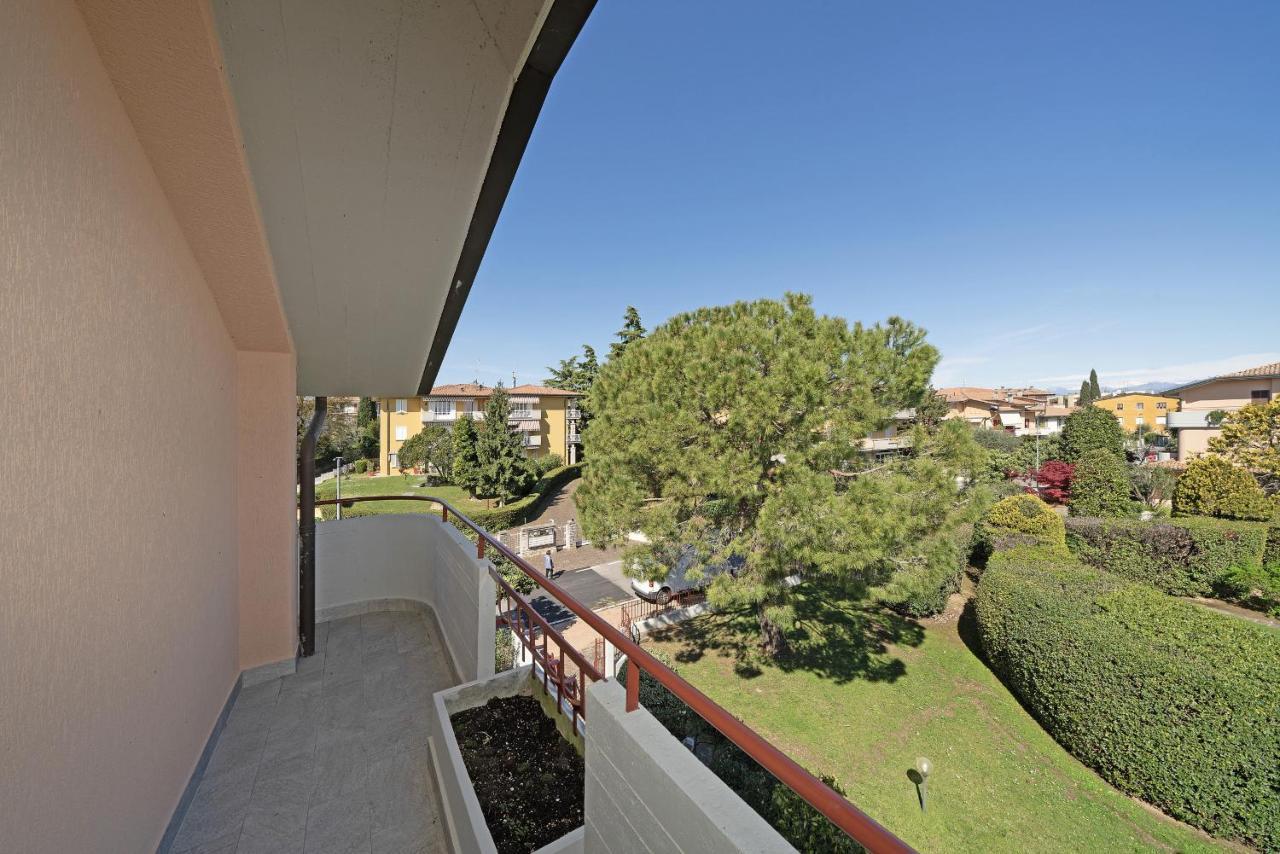 דירות סירמיונה Borgo Del Grillo P2-9 By Wonderful Italy מראה חיצוני תמונה